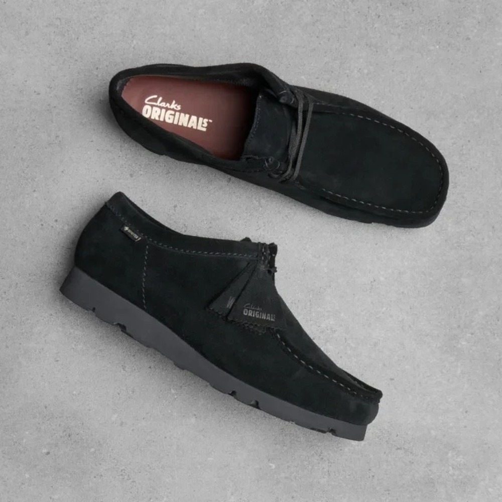 Clarks Originals Black Suede Gortex Vibram Sole Wallabee Shoes Sz 12 US